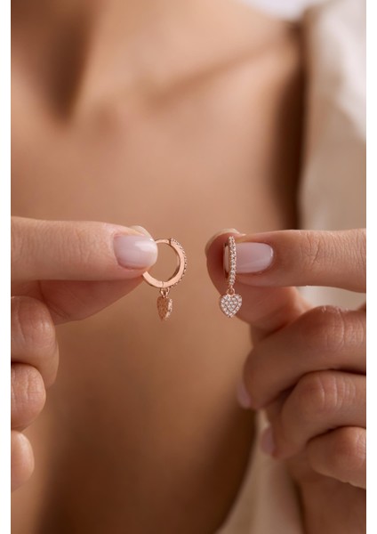 925 Ayar Gümüş Rose Kaplama 10 mm Sallantılı Kalp Model Küpe