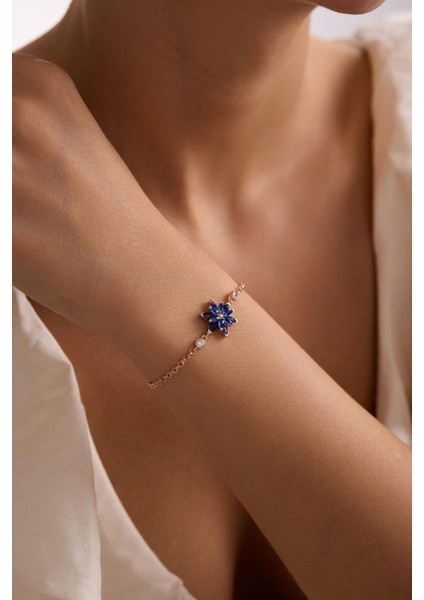 925 Ayar Gümüş Rose Kaplama Doç Zincirli Mavi Taşlı Lotus Çiçeği Bileklik indirimleri