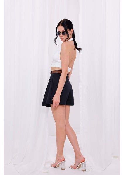 Kadın Piliseli Kemerli Mini Şort Etek fırsatları