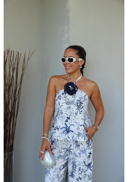 Beyaz Gül Broş Detay Desenli Bluz Pantolon Takım indirimleri