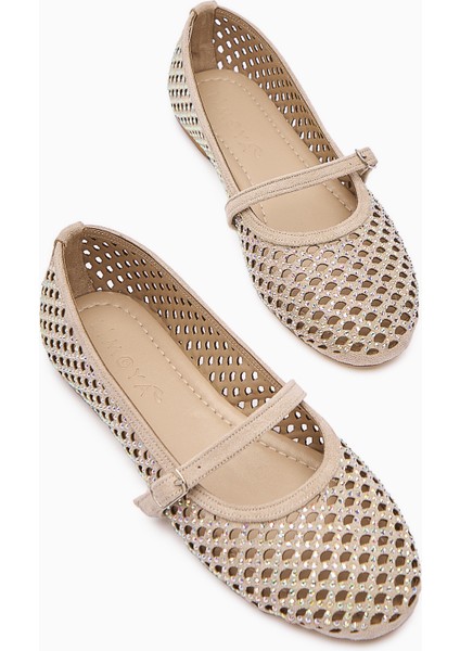 Nicole Ten Süet Oval Burunlu Delikli Taş Detaylı Tek Bantlı Günlük Kadın Ayakkabı modelleri