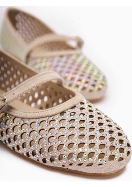 Nicole Ten Süet Oval Burunlu Delikli Taş Detaylı Tek Bantlı Günlük Kadın Ayakkabı fırsatları