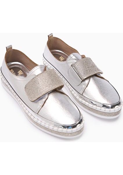 Valmira Beyaz Cırtlı Taş Detaylı Kadın Günlük Ayakkabı fiyatları