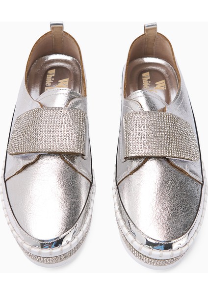 Valmira Beyaz Cırtlı Taş Detaylı Kadın Günlük Ayakkabı indirimleri