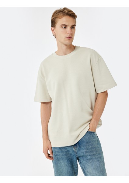 Pamuklu Kısa Kollu Pike Kumaş Bisiklet Yaka Basic Oversize Tişört