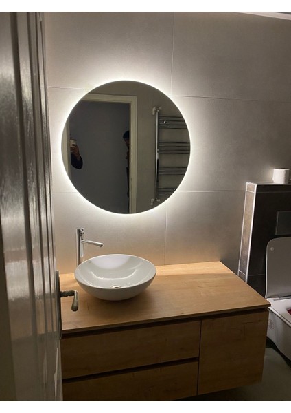 60CM Led'li Banyo ve Lavabo Aynası, Gümüş Renkli, Şık ve Modern Tasarım fırsatları