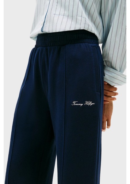 Pamuklu Straight Fit Normal Bel Düz Paça Pantolon Bayan Pantolon WW0WW45744 C1G modelleri