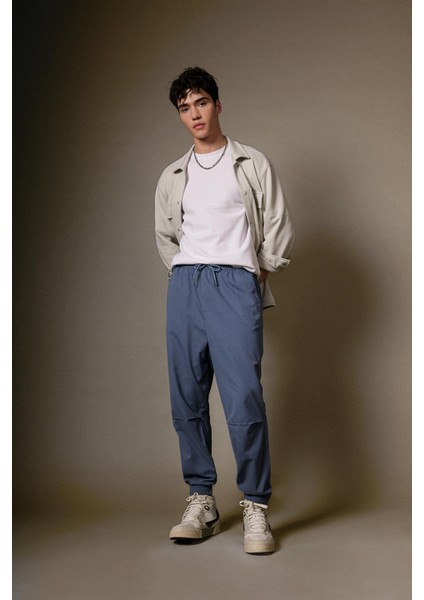 Jogger Gabardin Pantolon Regular Beli Bağcıklı Cepli Lastikli Paça B7493AX24SP modelleri