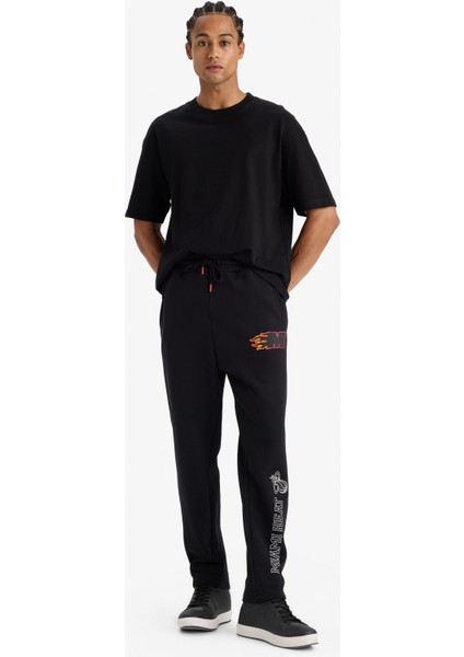 Fit NBA Miami Heat Kalın Sporcu Jogger Eşofman Altı Standart Fit Cepli Esnek Bantlı Paça D6561AX25SP fırsatları