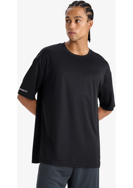 Fit Hızlı Kuruyan Boxy Fit Bisiklet Yaka Baskılı Sporcu Kısa Kollu Tişört D6726AX25SP fırsatları