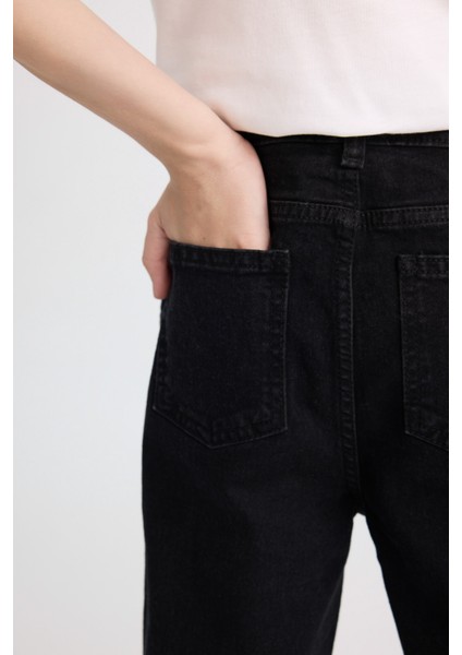 Erkek Çocuk Okul Slim Fit Dar Kesim Düz Paça Cepli Siyah Basic Düz Jean Pantolon