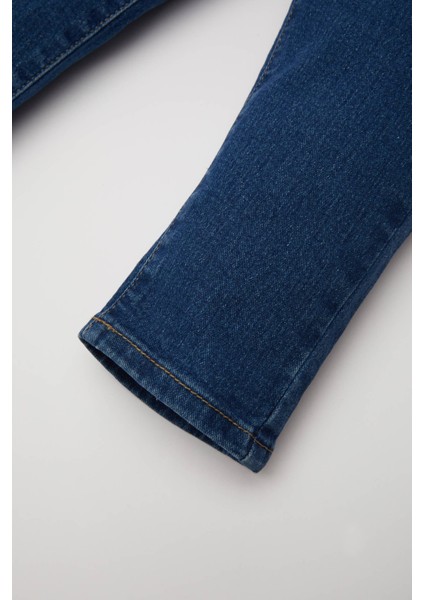 Erkek Bebek Düz Paça Cepli Jean Pantolon D2518A524AU fırsatları