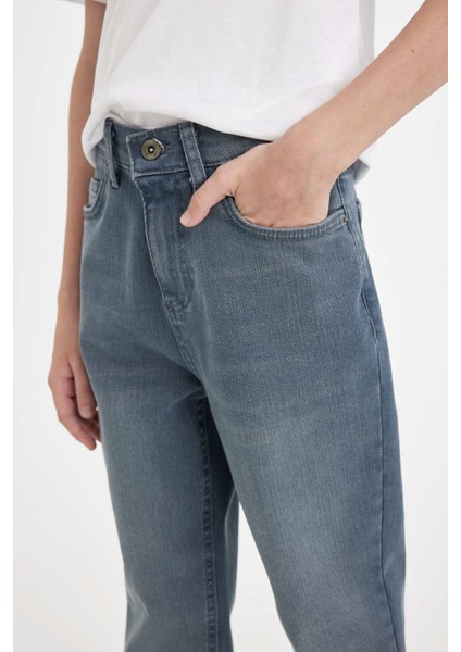 Erkek Çocuk Balloon Fit Dar Paça Cepli Jean Pantolon C5705A824WN indirimleri