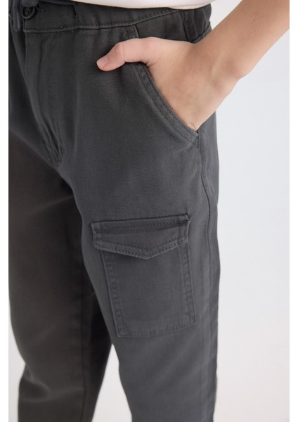 Erkek Çocuk Kargo Cepli Beli Bağcıklı Lastikli Paça Jogger Paça Gabardin Pantolon C7555A824WN fırsatları