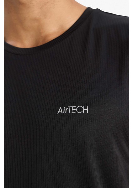 Fit Hızlı Kuruyan Standart Fit Sporcu Bisiklet Yaka Baskılı Atlet A1736AX25HS indirimleri