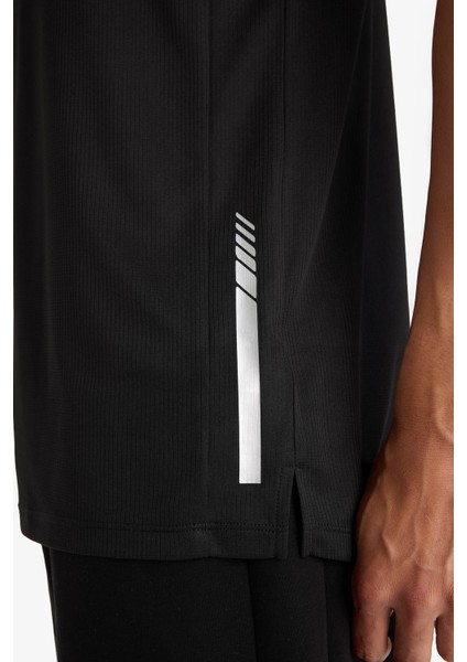 Fit Hızlı Kuruyan Standart Fit Sporcu Bisiklet Yaka Baskılı Atlet A1736AX25HS