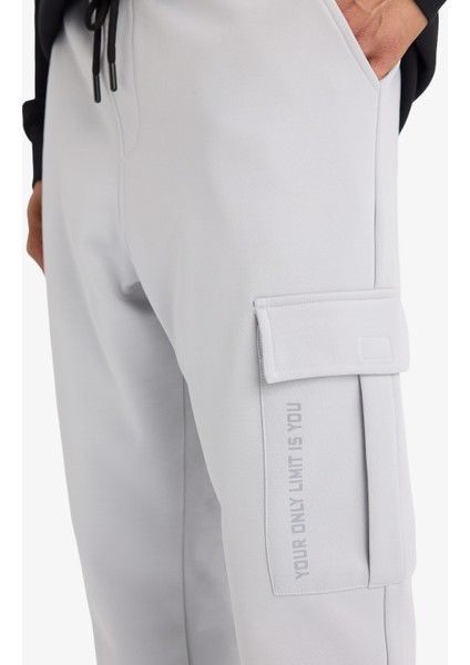 Fit Sporcu Jogger Eşofman Altı Standart Fit Üç Cepli Beli Bağcıklı Lastikli Paça D3741AX24WN indirimleri