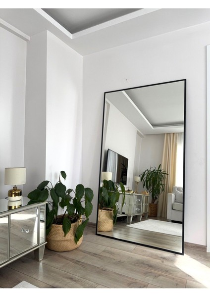 Siyah Metal Çerçeveli Duvara Monte 180X100 cm Büyük Boy Aynası