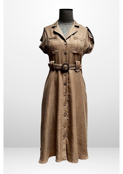 Kadın Yakalı Düşük Omuz Çift Cepli Kemerli Keten Efektli Elbise