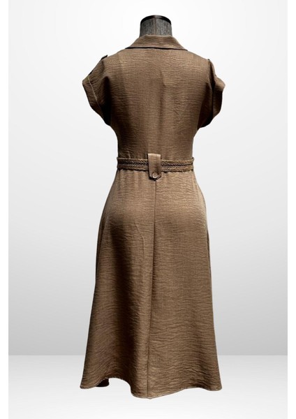 Kadın Yakalı Düşük Omuz Çift Cepli Kemerli Keten Efektli Elbise fırsatları