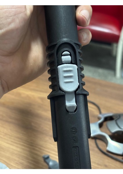 Karcher Elektrikli Süpürge Klipsi