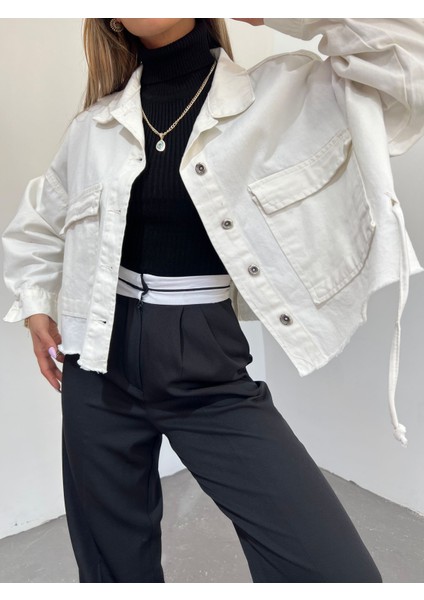 Geniş Cepli Oversize Püsküllü Denim Ceket