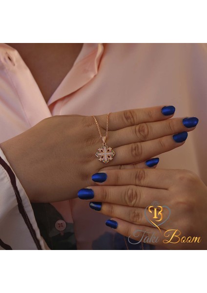 Küçük Haç Kolye, Kudüs Haçı Kolye, Miks Taşlı Haç, Jerusalem Gümüş Kolye, Hristiyan Kolyesi fırsatları