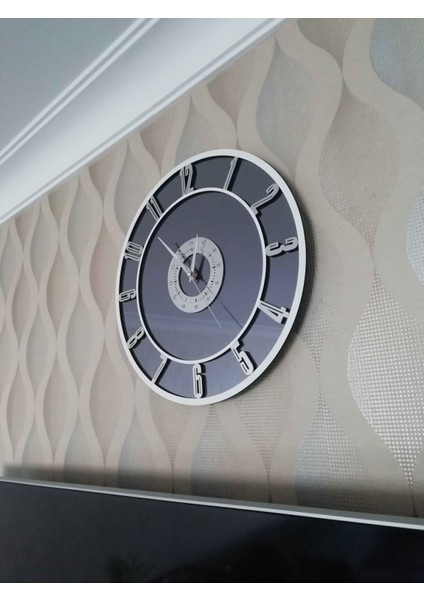Şeffaf Cam Ayna ve Modern Tasarım Duvar Saati 40CM, Gümüş Renk modelleri