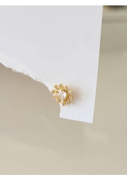 Çiçek Model Kıkırdak Piercing Tragus Helix Altın Gold Renk Küpe fiyatları