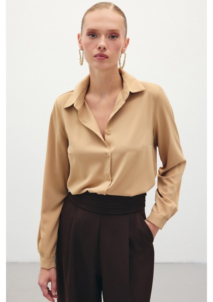 Düz Klasik Gömlek - Camel modelleri