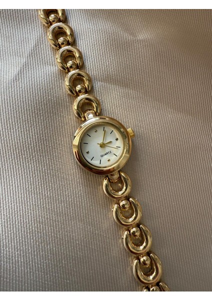 Retro Minimal Boncuk Kordon Vintage Kadın Kol Saati Yuvarlak