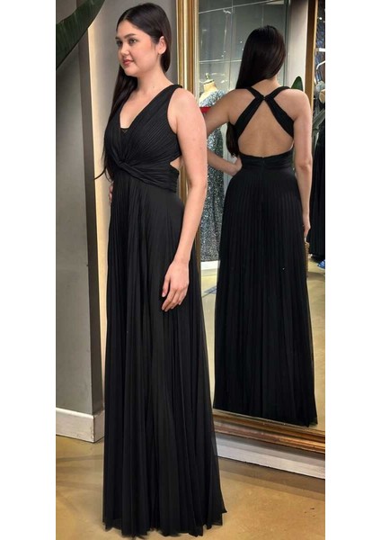 Siyah Kalın Askı Sırt Dekolteli Kloş Etekli Şifon Tül Uzun Abiye Elbise 7645 modelleri