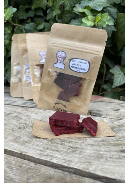 Koyu Kırmızı Granül Mum Boyası 10GR ile Parlak ve Canlı Tasarımlar Yaratın