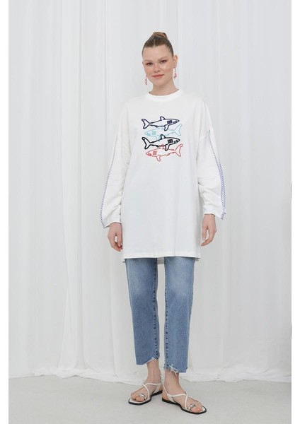 Kadın Önü Balık Nakışlı Şerit Detaylı Tunik 10640TUN indirimleri