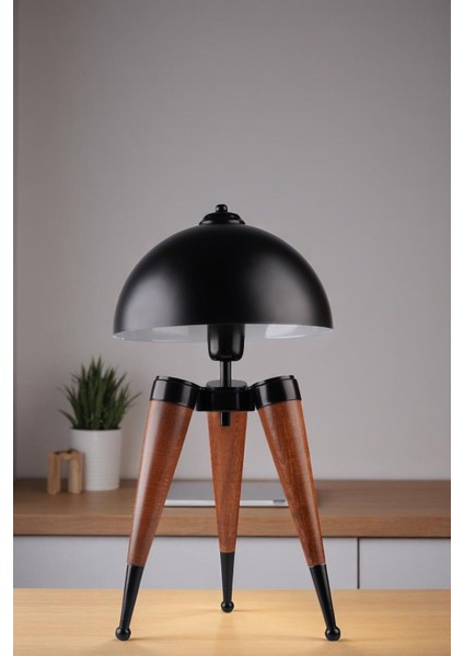 Stil Ceviz Siyah Retro Başlıklı Masa Lambası fiyatları