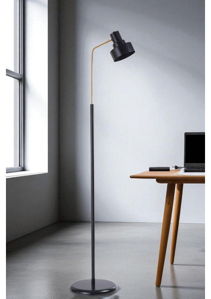 Pamir Siyah Lambader Metal Başlıklı