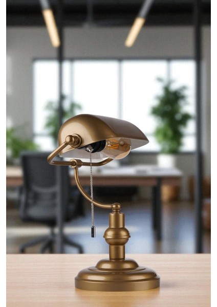 Banker Eskitme Masa Lambası