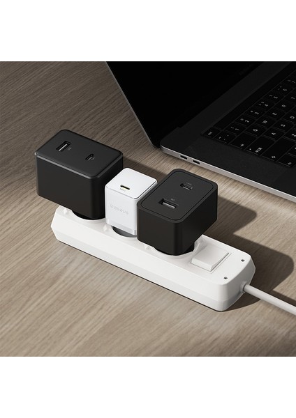 Palm Hızlı Şarj Aleti 1c 30W Beyaz Eu (P10111605213-00) fırsatları