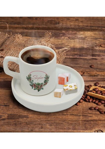 Kişiye Özel Çiçek Desenli Kahve Fincanı ve Tabak Seti, Renkli ve Şık Tasarım