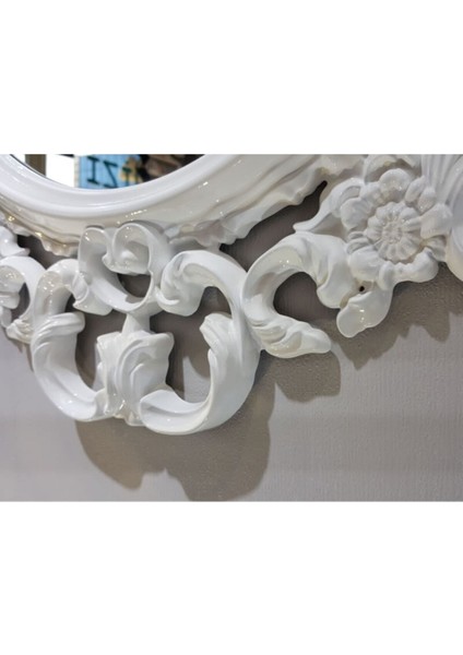 Şık Beyaz Vintage Dekoratif Ayna, Modern ve Zarif Tasarım
