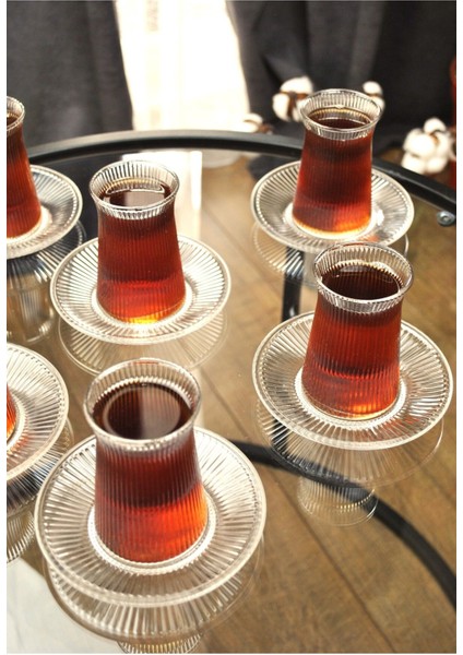 Beyaz 12 Parça Çay Takımı Seti, 6 Kişilik, Zarif ve Şık Tasarım