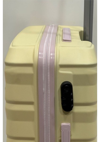 Garnili 55 cm Valiz Sarı modelleri