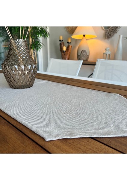 Keten Dokulu Bej Runner Örtü, Şık ve Doğal Görünüm Sağlar. fırsatları