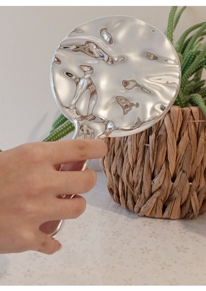 Taşınabilir Yuvarlak Sıvı Tasarımlı Makyaj Aynası, Seyahat Için Şık ve Pratik fiyatları