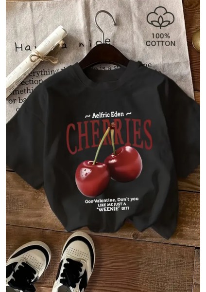 Kadın Siyah Cherry Baskılı Regular Bisiklet Yaka T-Shirt fiyatları