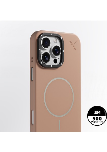 iPhone 16 Pro Max Uyumlu Kılıf M-Safe Şarj Özellikli Youngkit Dynamag Serisi Kapak Gold modelleri