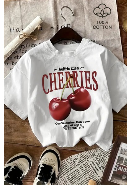 Kadın Beyaz Cherry Baskılı Regular Bisiklet Yaka T-Shirt fiyatları