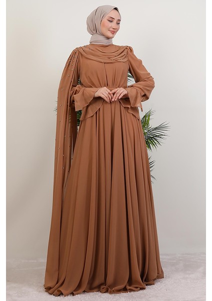 Karanfil Pelerinli Elbise Sütlükahve fırsatları