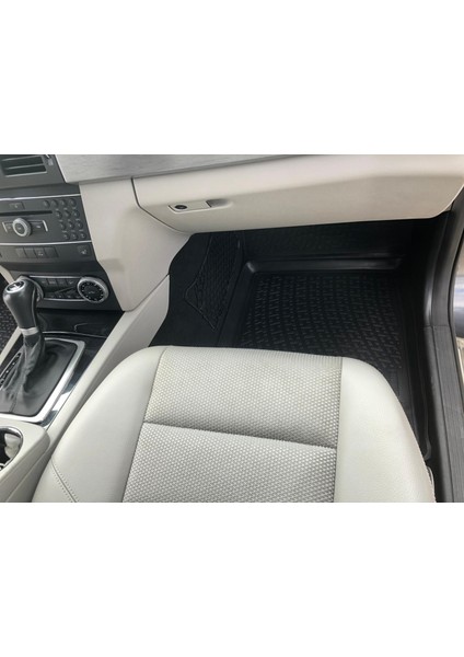 Mercedes Glk-Serisi X204 3D Siyah Havuzlu Paspas 2008 ve 2015 modelleri