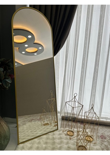Gold Çerçeveli Ayaklı Boy Aynası fiyatları